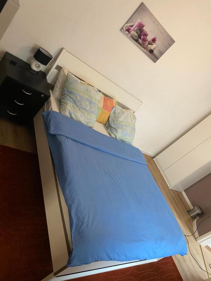 Superbe Appartement Шарлеруа Экстерьер фото