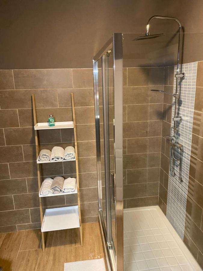 Superbe Appartement Шарлеруа Экстерьер фото