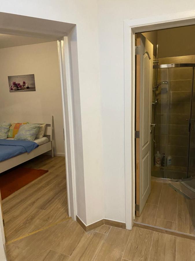 Superbe Appartement Шарлеруа Экстерьер фото